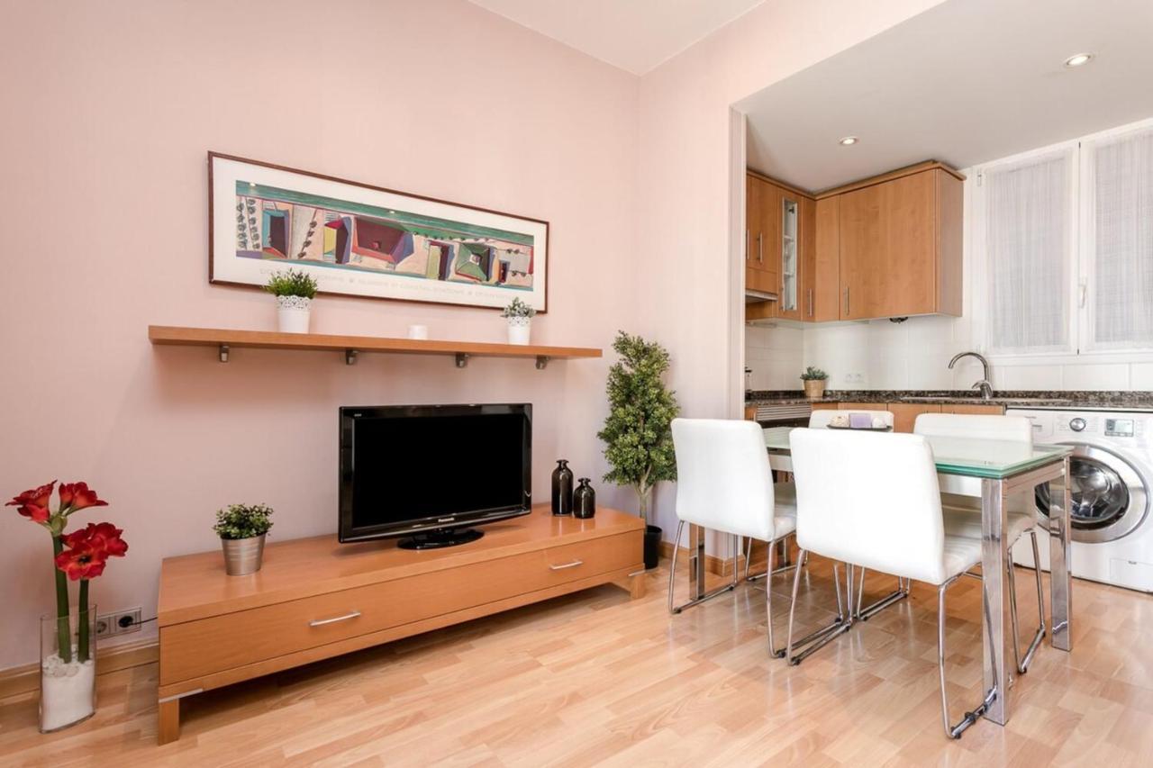 Fantastic 2 Bedroom 5 Minutes By Car From Plaza Catalunya Barcelona Exterior photo